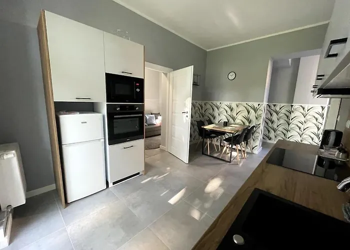 Appartement Big Next To Galeria Dominikanska - 4